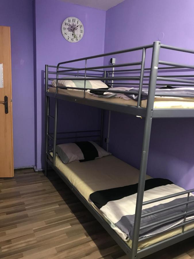 Backpacker Hostel Praga Zewnętrze zdjęcie