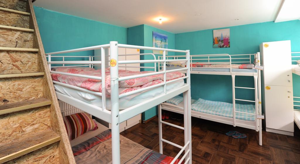 Backpacker Hostel Praga Zewnętrze zdjęcie